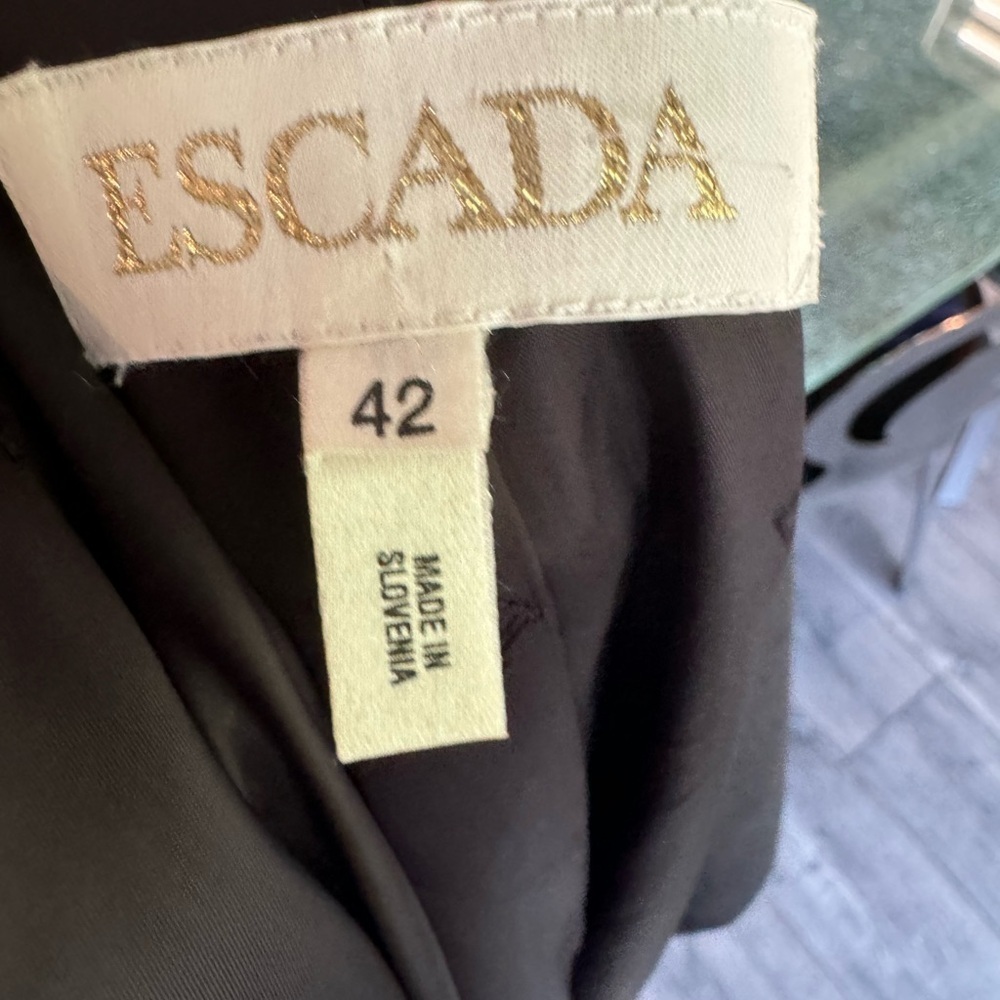 Escada jacket 42 - Picture 7 of 7